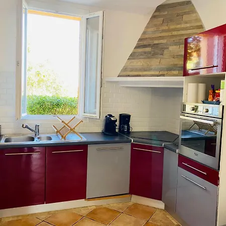 Apartment Un Jardin Dans La Ville Bastia (Corsica)